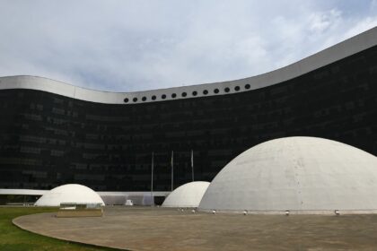 ia-pode-gerar-mais-fake-news-nas-eleicoes,-alertam-especialistas