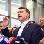 flavio-confirma-encontro-com-vorcaro-apos-banqueiro-ter-sido-preso