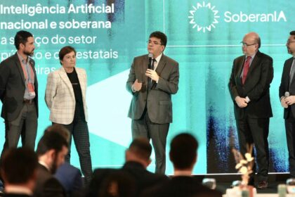 novo-programa-de-ia-para-servico-publico-inclui-seguranca-e-educacao
