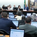 ccj-da-camara-adia-analise-de-pec-sobre-reducao-da-maioridade-penal