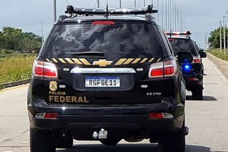 pf-combate-trafico-internacional-de-drogas-em-10-cidades-catarinenses