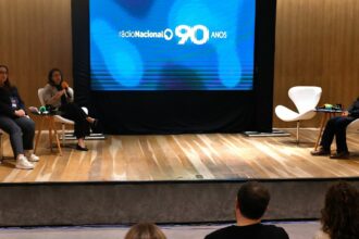 seminario-que-debate-rumos-do-radio-chega-ao-3o-dia-no-rio-de-janeiro