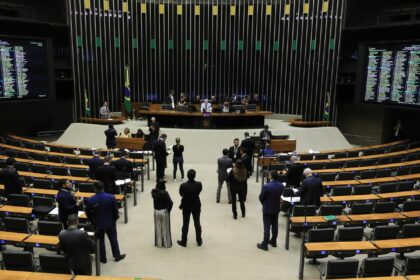 minirreforma-eleitoral-reduz-controle-de-gastos-partidarios;-entenda