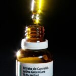 mulheres-de-45-a-64-anos-lideram-mercado-de-cannabis-medicinal-no-pais