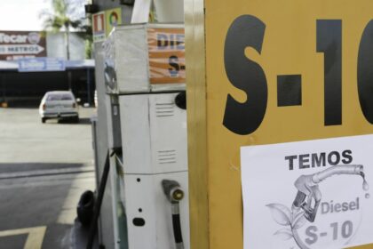 petrobras-ajusta-precos-do-diesel-para-r$-1,12
