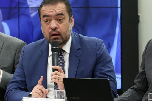 tse-mantem-condenacao-de-claudio-castro-a-inelegibilidade