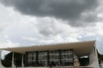 tarifaco:-stf-libera-julgamento-do-processo-contra-eduardo-bolsonaro