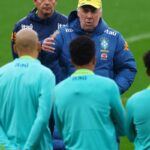 prestes-a-estrear-na-copa,-ancelotti-nao-da-pistas-sobre-escalacao