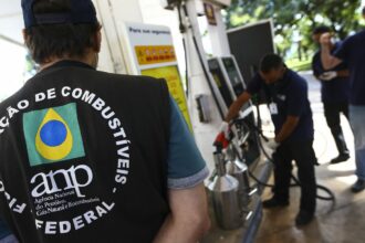 em-tres-meses,-anp-fez-21-autuacoes-por-preco-abusivo-de-combustivel