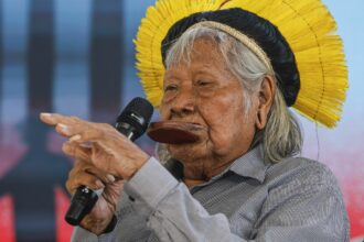cacique-raoni-volta-a-ser-internado-em-estado-grave-no-mato-grosso