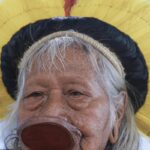 cacique-raoni-apresenta-melhora,-mas-continua-na-uti