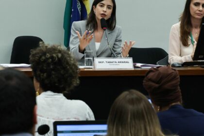 proposta-que-criminaliza-misoginia-avanca-na-camara dos-deputados