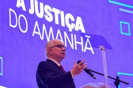 fachin-diz-que-espera-regras-do-stf-para-supersalarios-ainda-em-junho
