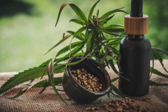 projeto-apoia-maes-e-criancas-atipicas-tratadas-a-base-de-cannabis