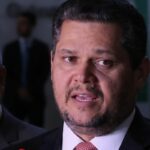 alcolumbre-mantem-pec-6×1-travada-em-semana-esvaziada-no-senado