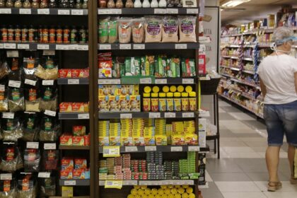 fabricacao-de-produto-alimenticio-gerou-mais-emprego-em-2024,-diz-ibge