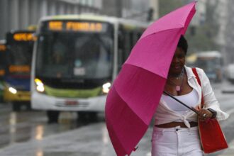 chuva-no-rj-cancela-show-em-transmissao-gratuita-de-jogo-do-brasil