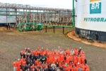 lula-assina-contratos-para-retomar-obra-em-fabrica-de-fertilizantes