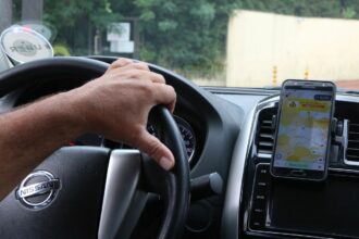 cmn-veta-taxa-de-cadastro-em-credito-para-motoristas-de-app