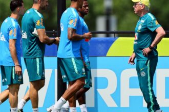 ainda-sem-raphinha,-brasil-inicia-preparacao-para-as-oitavas-de-final