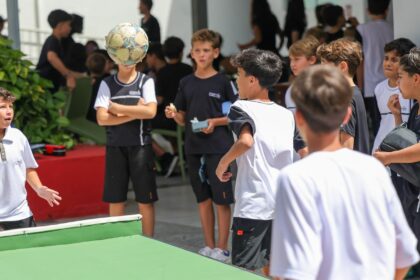 lei-que-restringe-uso-de-celulares-ja-e-adotada-por-92%-das-escolas