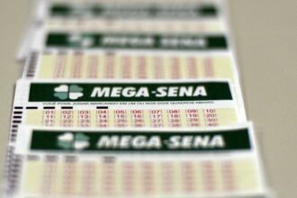 mega-sena-acumula-e-premio-principal-vai-para-r$-27-milhoes