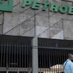 com-alivio-da-guerra,-petrobras-reduz-preco-do-querosene-de-aviacao