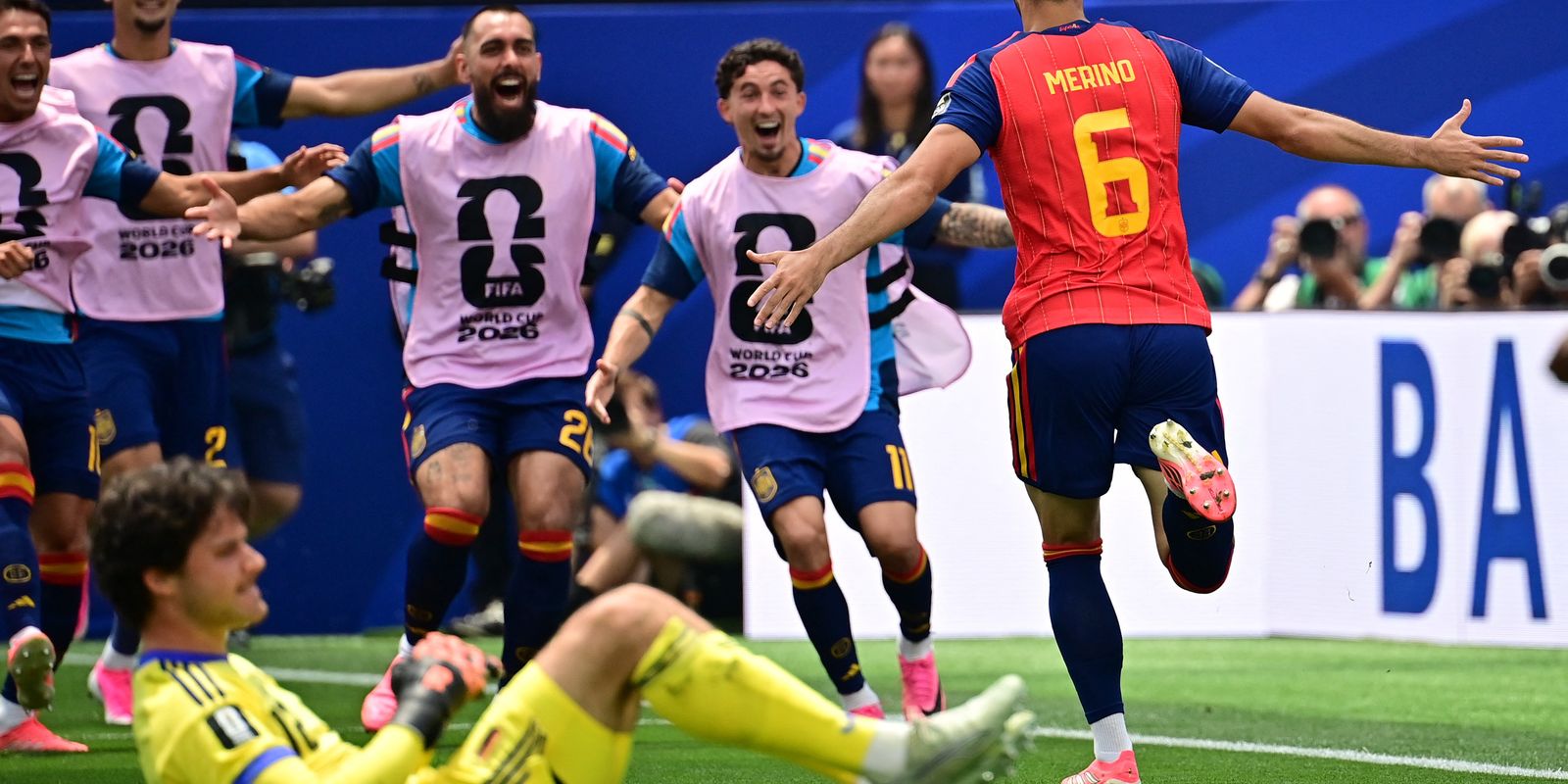 merino-decide-outra-vez,-espanha-vai-a-semifinal-e-frustra-sonho-belga