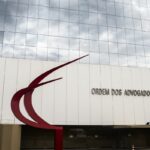 oab-pede-que-stf-autorize-comunicacao-entre-flavio-e-jair-bolsonaro
