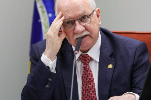 tarifaco:-fachin-diz-que-stf-exercera-suas-funcoes-sem-pressao-externa