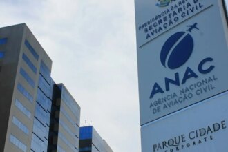 anac-alerta-para-risco-de-trote-com-oleo-de-aviao-apos-morte-de-piloto
