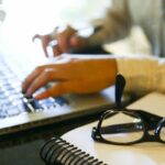 mulheres-sao-maioria-no-setor-de-seguros,-mas-minoria-na-lideranca
