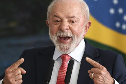 atitude-irresponsavel,-diz-lula-apos-revogacao-de-visto-de-embaixadora