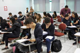 alunos-do-prouni-podem-solicitar-bolsa-permanencia-de-r$-700-por-mes