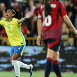 camara-aprova-lei-com-medidas-para-promover-futebol-feminino-no-pais