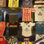 memorias-da-varzea:-exposicao-conta-historias-do-futebol-comunitario