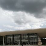 stf-retoma-julgamento-sobre-mandato-tampao-para-governo-do-rio