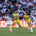 libertadores:-mirassol-cai-nos-penaltis-e-ldu-sera-rival-do-palmeiras