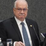 fachin-aguarda-explicacoes-de-ministros-para-decidir-sobre-crise