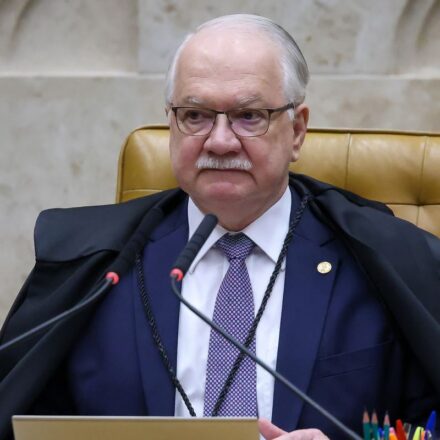 fachin-suspende-decisoes-de-mendonca-e-dino-sobre-diretor-da-pf