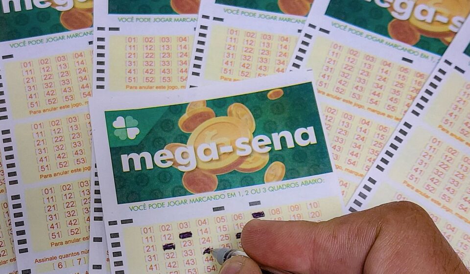 mega-sena-acumula-para-r$-85-milhoes;-confira-os-numeros-sorteados