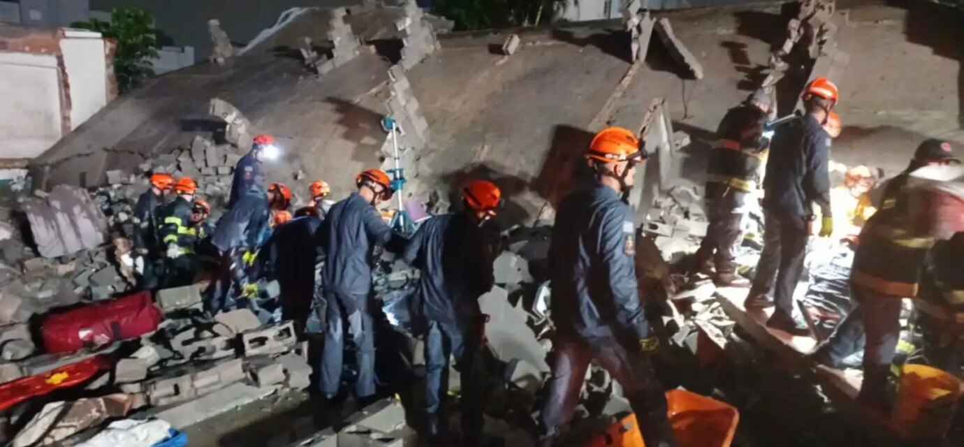 desabamento-de-predio-em-construcao-deixa-dois-mortos-em-sao-paulo