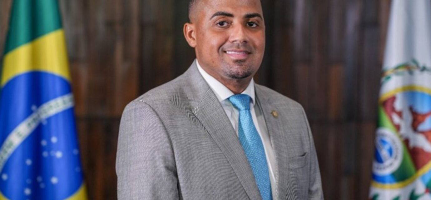 th-joias,-ex-deputado-no-rio,-vira-reu-por-envolvimento-com-cv