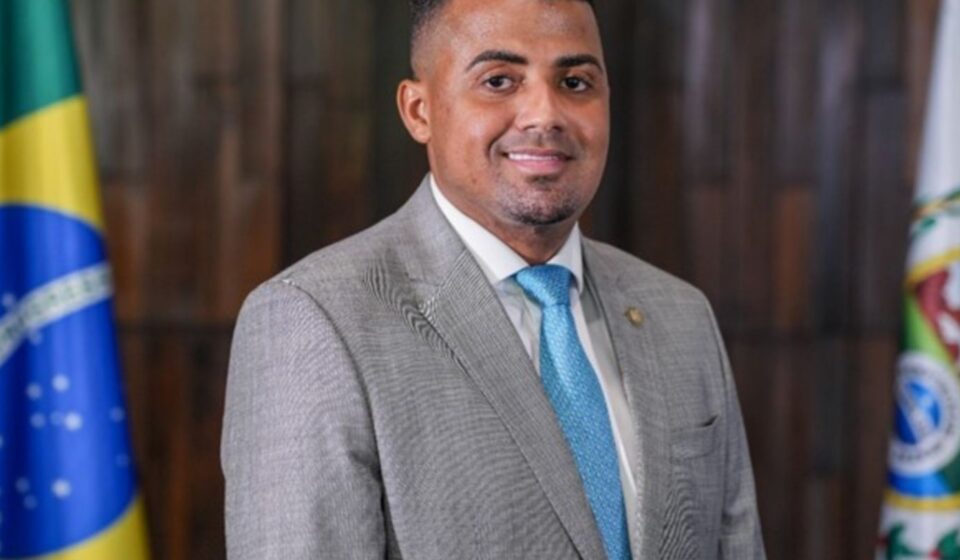 th-joias,-ex-deputado-no-rio,-vira-reu-por-envolvimento-com-cv