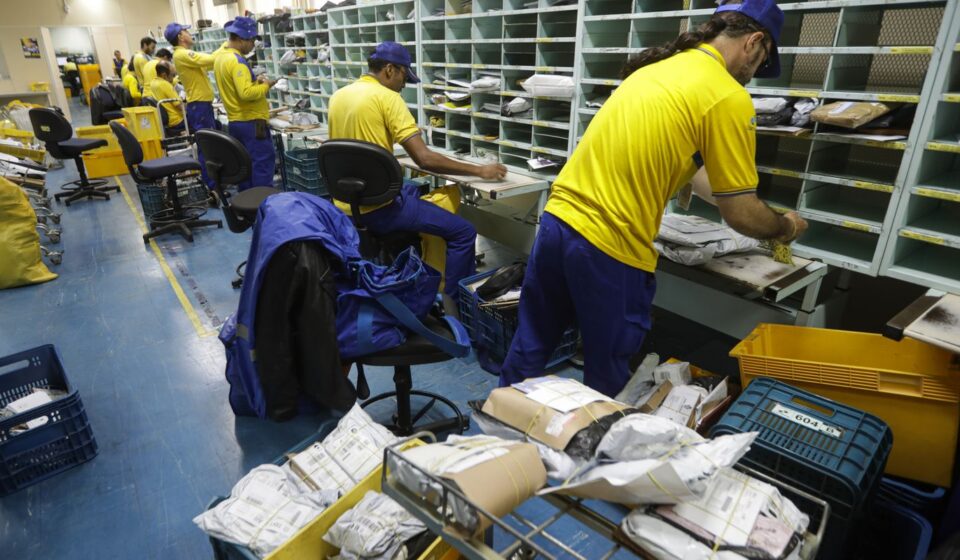 greve-nos-correios:-tst-determina-manutencao-de-80%-do-efetivo