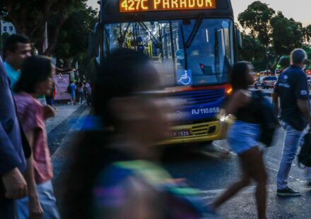 pesquisa-aponta-que-solidao-e-exaustao-ampliam-abstencao-nas-urnas