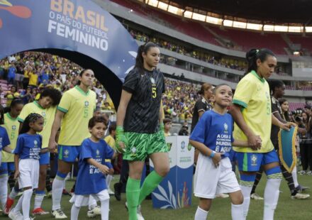 cbf-anuncia-amistosos-da-selecao-feminina-em-palcos-da-copa-do-mundo
