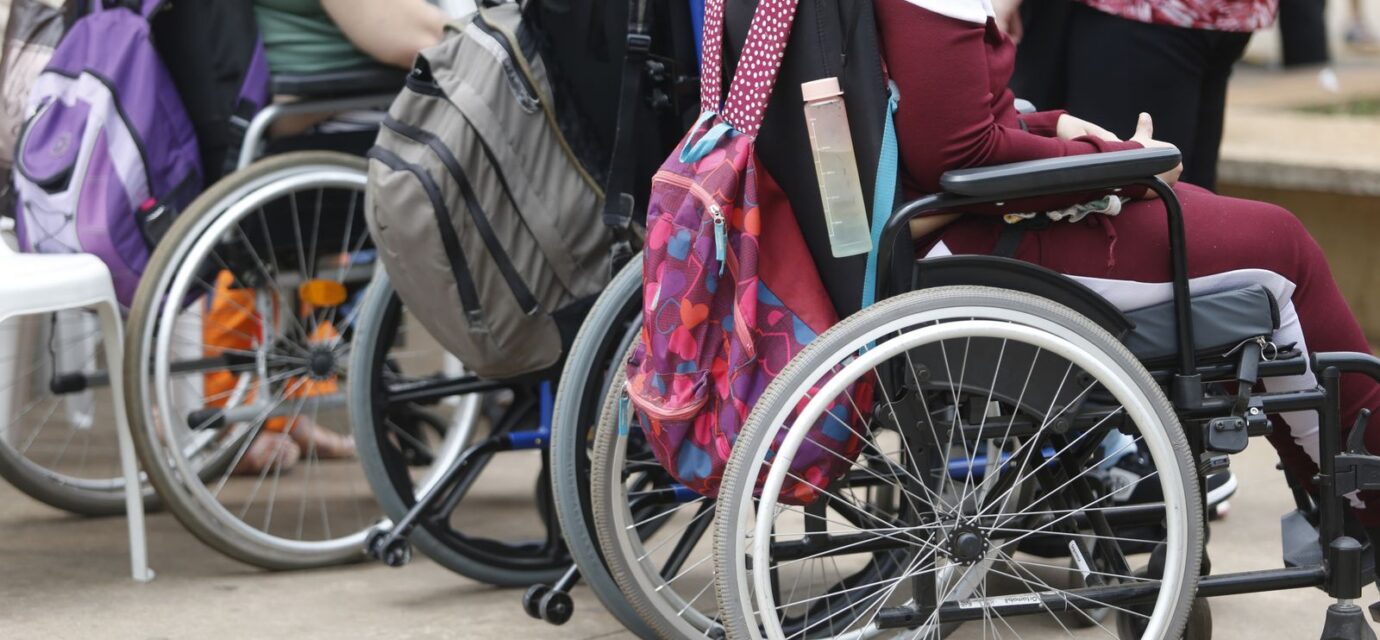 analfabetismo-entre-jovens-e-adultos-com-deficiencia-e-12-vezes-maior