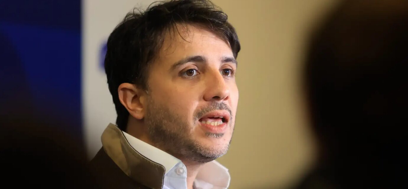 renan-propoe-cortes-na-previdencia-e-alterar-pisos-da-saude-e-educacao