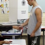 caminhos-da-reportagem: importancia-do-voto-para-jovens-e-idosos
